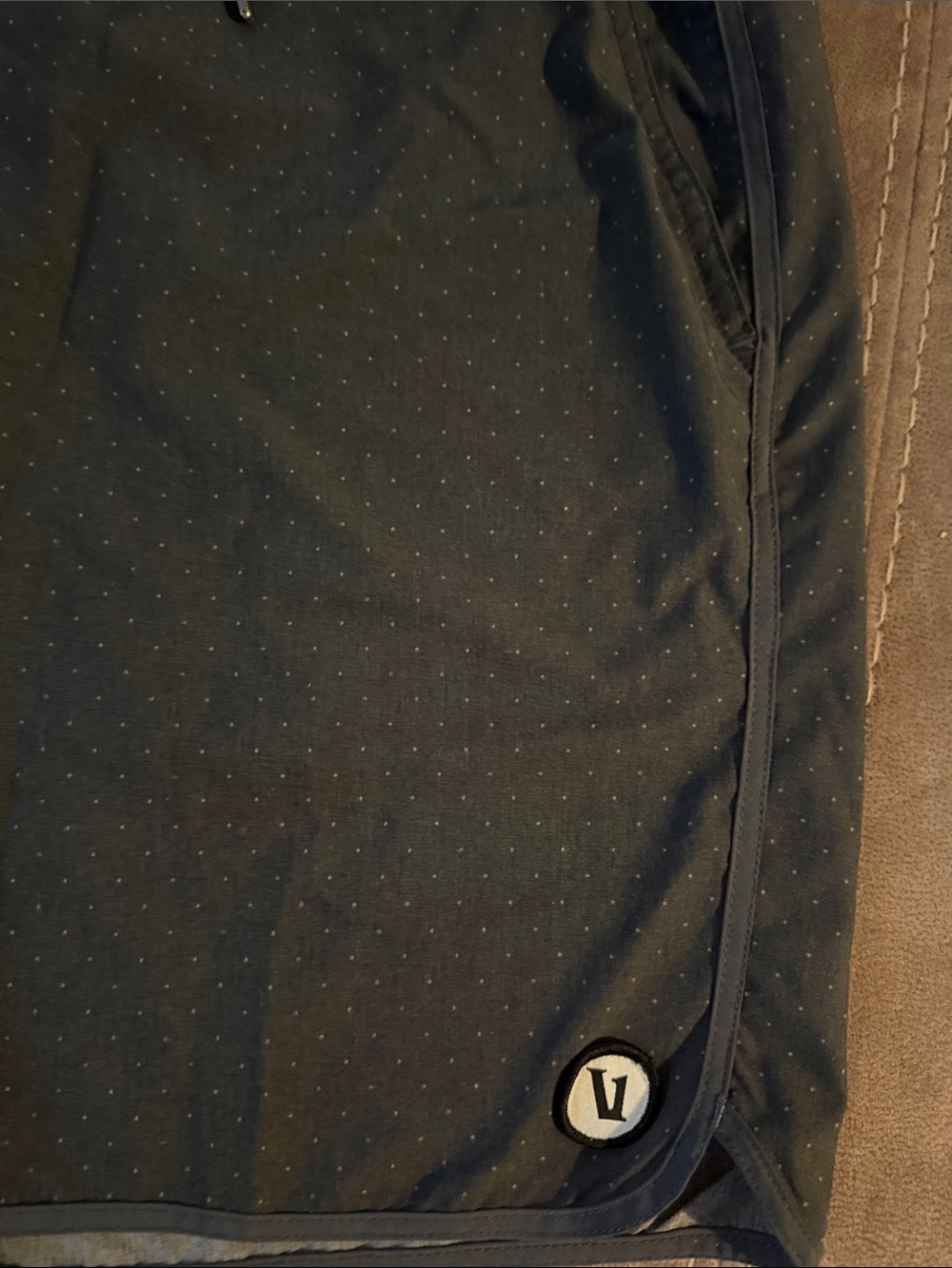 Vuori Men's Dark Navy Micro-Dot Swim Shorts Board Shorts - Picture 3 of 7